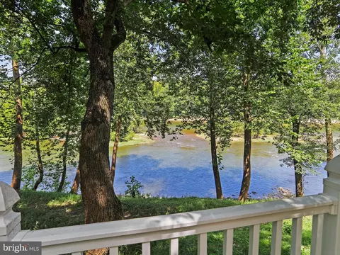 Exterior - 999 Aspero Ln, Falling Waters, WV 25419 photo 2 of 13