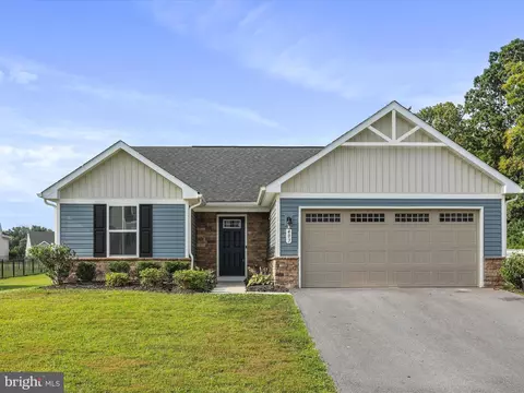 403 Rushbrook Rd, Martinsburg, WV 25403