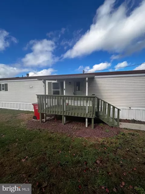 47 Ours Dr, Martinsburg, WV 25405