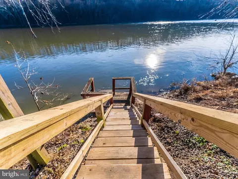 View/Area - 142 Gauley River Path, Falling Waters, WV 25419 photo 1 of 2