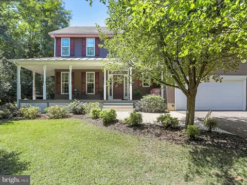 112 Chimney Dr, Bunker Hill, WV 25413