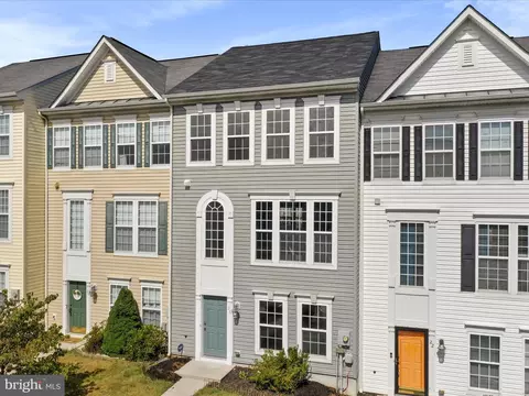 26 Scholarship Ln, Martinsburg, WV 25404