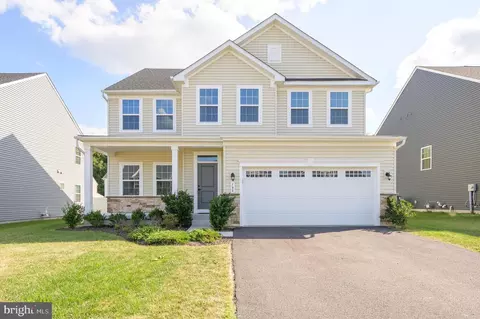 196 Machias Cir, Martinsburg, WV 25403