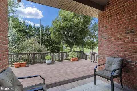 Exterior - 155 Morningside Dr, Falling Waters, WV 25419 photo 2 of 6