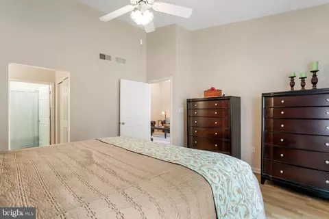 Bedroom - 155 Morningside Dr, Falling Waters, WV 25419 photo 2 of 4