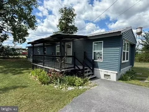 171 Annex Dr, Inwood, WV 25428