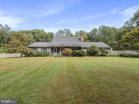 117 Isaiah Ln, Falling Waters, WV 25419 photo 3