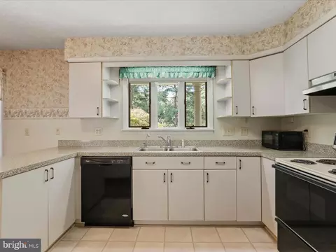 117 Isaiah Ln, Falling Waters, WV 25419 photo 14