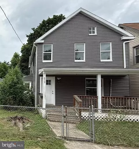 659 Faulkner Ave, Martinsburg, WV 25401