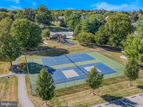 260 Morningside Dr, Falling Waters, WV 25419 photo 36