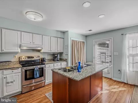 260 Morningside Dr, Falling Waters, WV 25419 photo 13