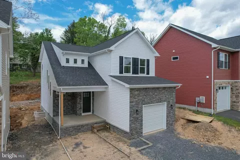 515 S Spring St, Martinsburg, WV 25401