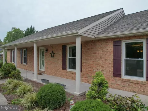 Exterior - 162 Robins Ln, Falling Waters, WV 25419 photo 9 of 10