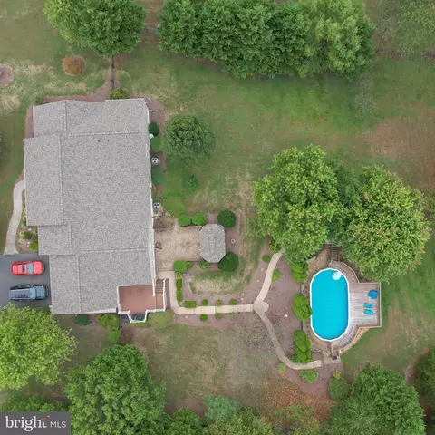 View/Area - 162 Robins Ln, Falling Waters, WV 25419 photo 4 of 5