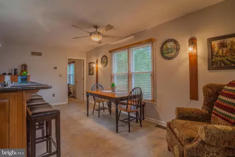 Dining - 162 Robins Ln, Falling Waters, WV 25419 photo 1 of 3