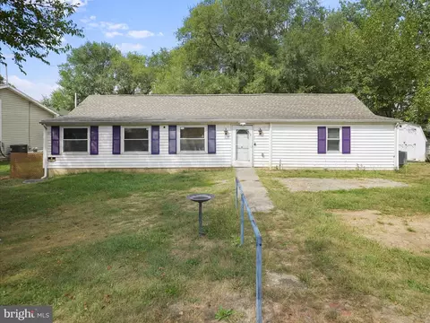 177 Cearfoss Ave, Martinsburg, WV 25404