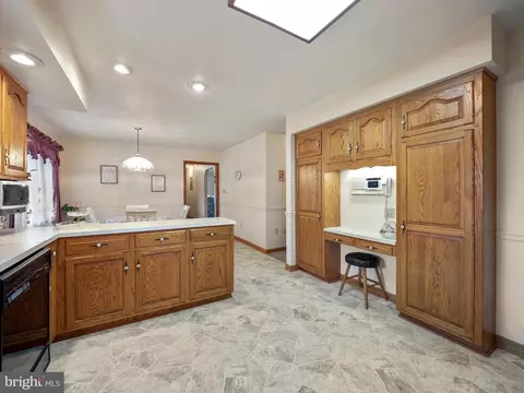 350 Ashton Dr, Falling Waters, WV 25419 photo 18