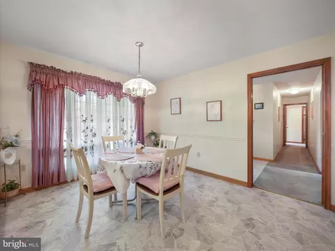 350 Ashton Dr, Falling Waters, WV 25419 photo 13
