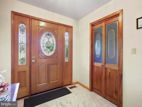 350 Ashton Dr, Falling Waters, WV 25419 photo 6