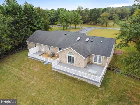 350 Ashton Dr, Falling Waters, WV 25419 photo 3