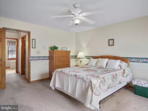 350 Ashton Dr, Falling Waters, WV 25419 photo 21