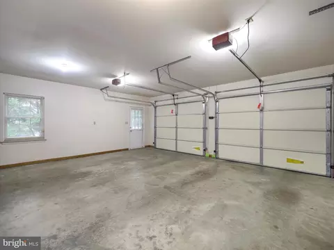 350 Ashton Dr, Falling Waters, WV 25419 photo 31