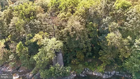 111 Aspero Ln, Falling Waters, WV 25419 photo 26