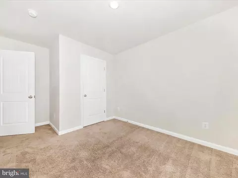 136 Cramsford St, Falling Waters, WV 25419 photo 35