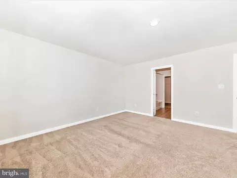 136 Cramsford St, Falling Waters, WV 25419 photo 23