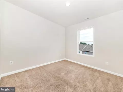 136 Cramsford St, Falling Waters, WV 25419 photo 32