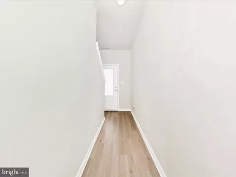 136 Cramsford St, Falling Waters, WV 25419 photo 4
