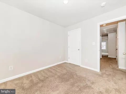 136 Cramsford St, Falling Waters, WV 25419 photo 31