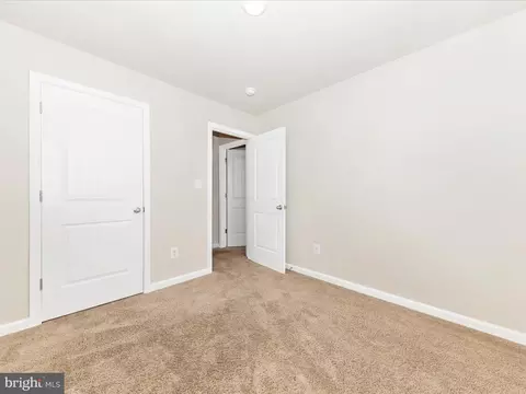 136 Cramsford St, Falling Waters, WV 25419 photo 28