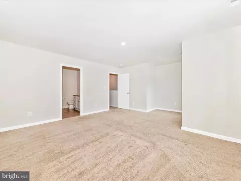 136 Cramsford St, Falling Waters, WV 25419 photo 22