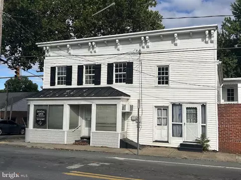 100 W Main St, Hedgesville, WV 25427