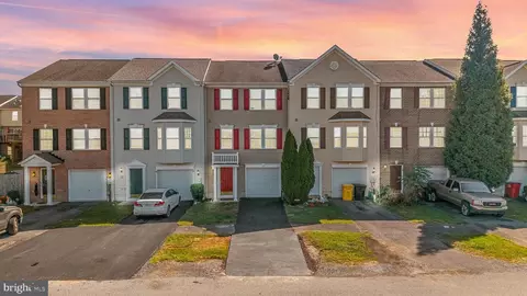 59 Brentwood St, Martinsburg, WV 25404