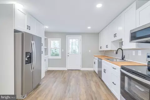 211 E Liberty St, Martinsburg, WV 25404