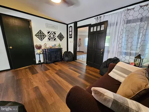 Block 21 Lot 4 Old Faceful St, Falling Waters, WV 25419