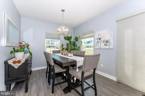76 Vancouver Pl, Falling Waters, WV 25419 photo 17