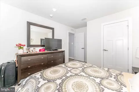 76 Vancouver Pl, Falling Waters, WV 25419 photo 31