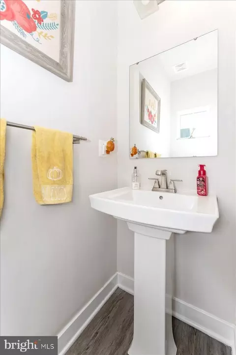 76 Vancouver Pl, Falling Waters, WV 25419 photo 21