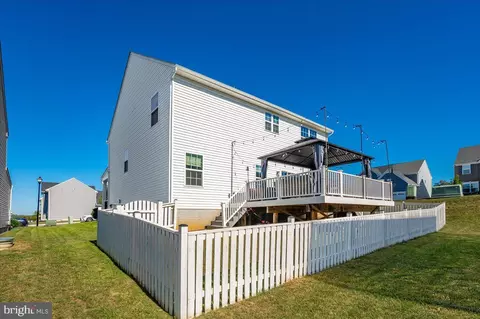 76 Vancouver Pl, Falling Waters, WV 25419 photo 47