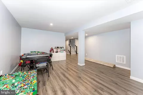 76 Vancouver Pl, Falling Waters, WV 25419 photo 43