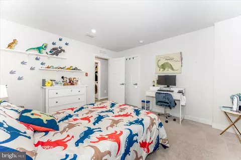 76 Vancouver Pl, Falling Waters, WV 25419 photo 35