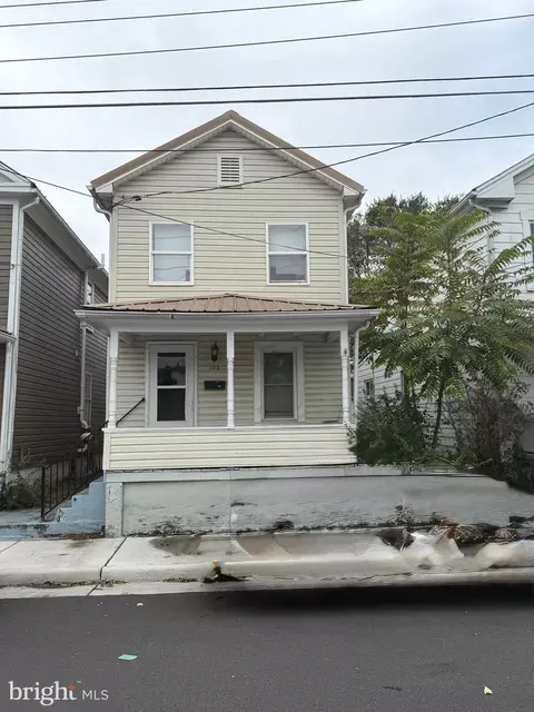 103 S Valley St, Martinsburg, WV 25401