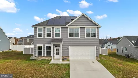 32 Bonita Pine Trl, Martinsburg, WV 25405