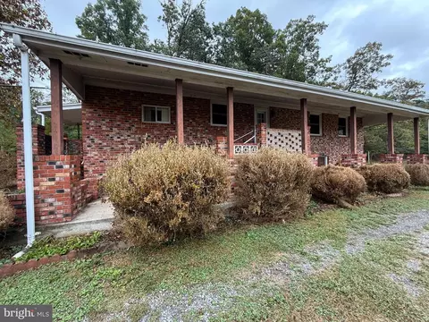 354 Cherry Run Rd, Hedgesville, WV 25427