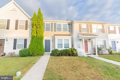 111 Checko Ct, Martinsburg, WV 25401