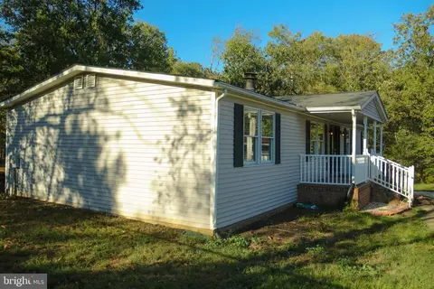 9186 Hedgesville Rd, Hedgesville, WV 25427
