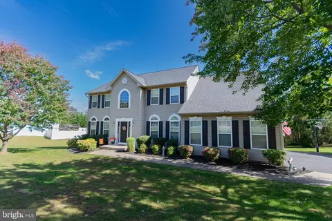 74 Drumwood Rd, Martinsburg, WV 25403